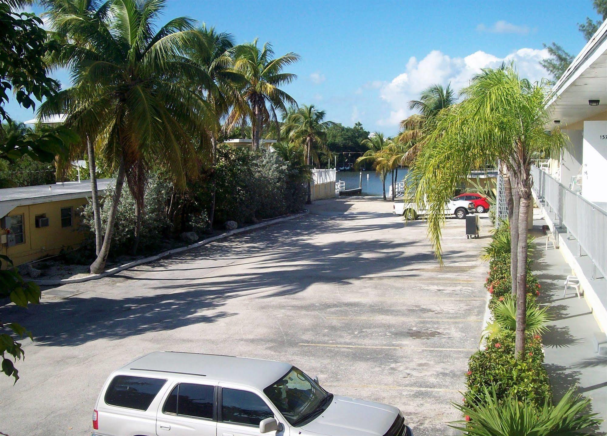 Kingsail Resort Marathon Exterior foto
